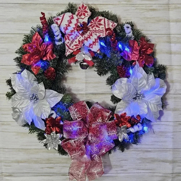Homemade Hanging Christmas wreath with lights - Picture 2 of 11
